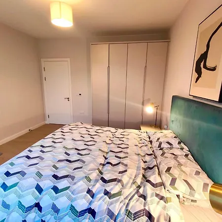 Dream House * دبلن
